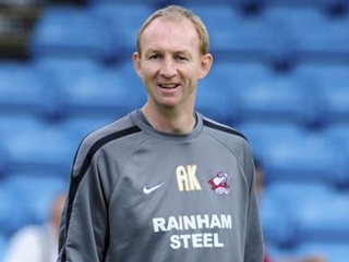 Scunthorpe boss Alan Knill