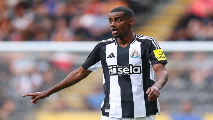 Newcastle striker - Alexander Isak