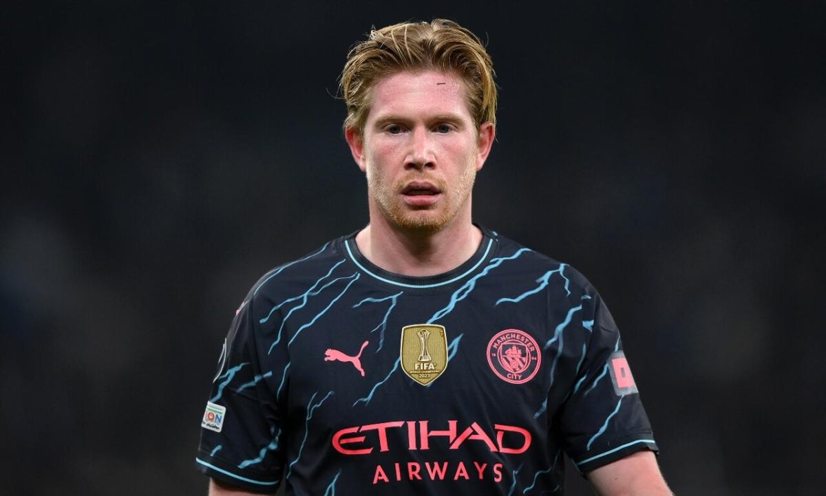 Kevin De Bruyne playing for Manchester City