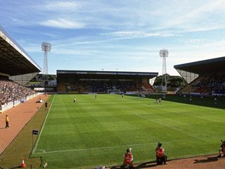 Steve Lomas has won four of his eight SPL games at St Johnstone boss