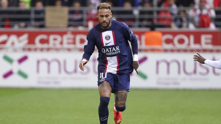 Neymar mulls Al-Hilal offer with Saudi move 10/3