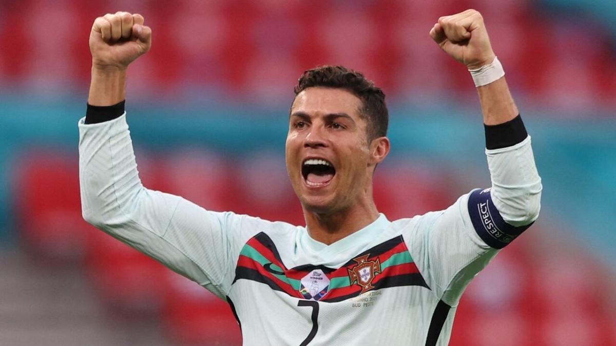 Cristiano Ronald playing for Portugal