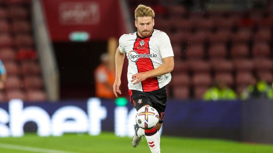 stuart-armstrong-southampton.jpg