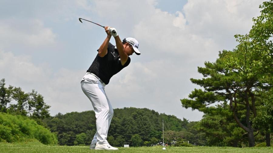 7th hole at Woo Jeong Hills.jpg