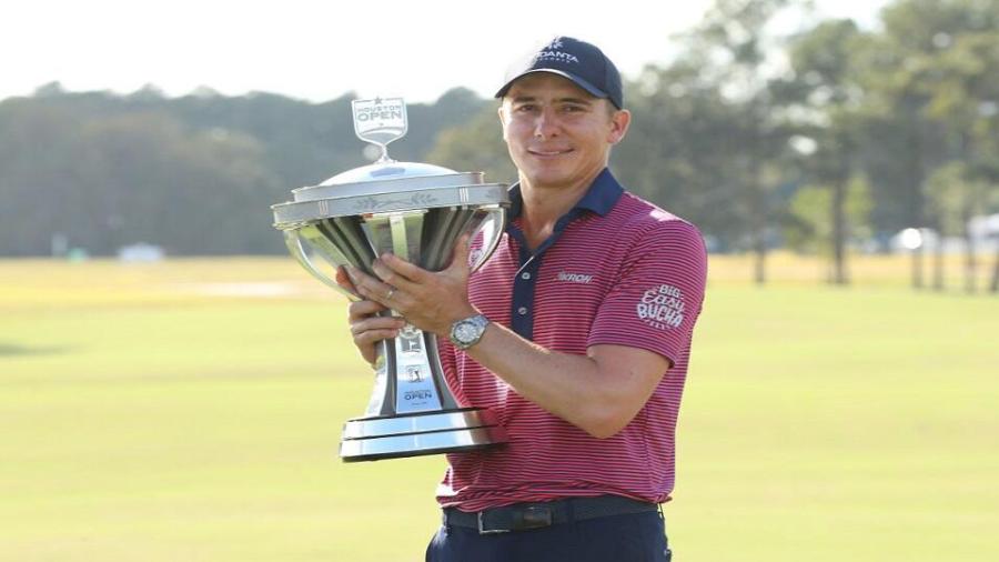 Carlos Ortiz wins Houston.jpg