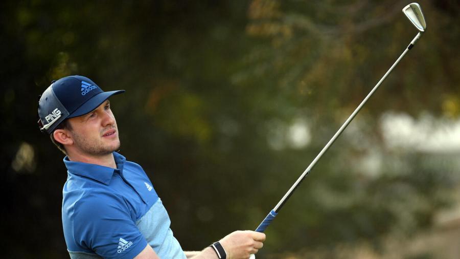 Connor Syme swinging.jpg