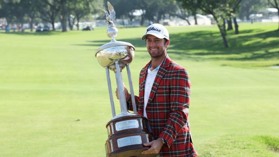 Davis Riley wins the CSC.jpg