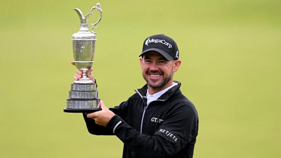 Harman wins the Open.jpg