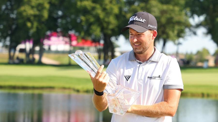 Lee Hodges wins 3M Open.jpg