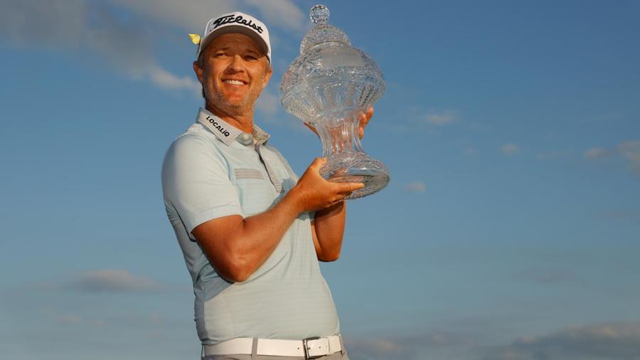 Matt Jones wins the Honda.jpg