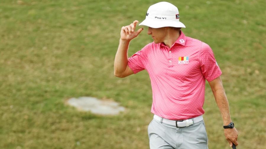 Peter Malnati in Bermuda.jpg