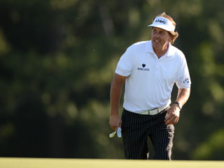 Phil Mickelson enjoys himself on moving day 