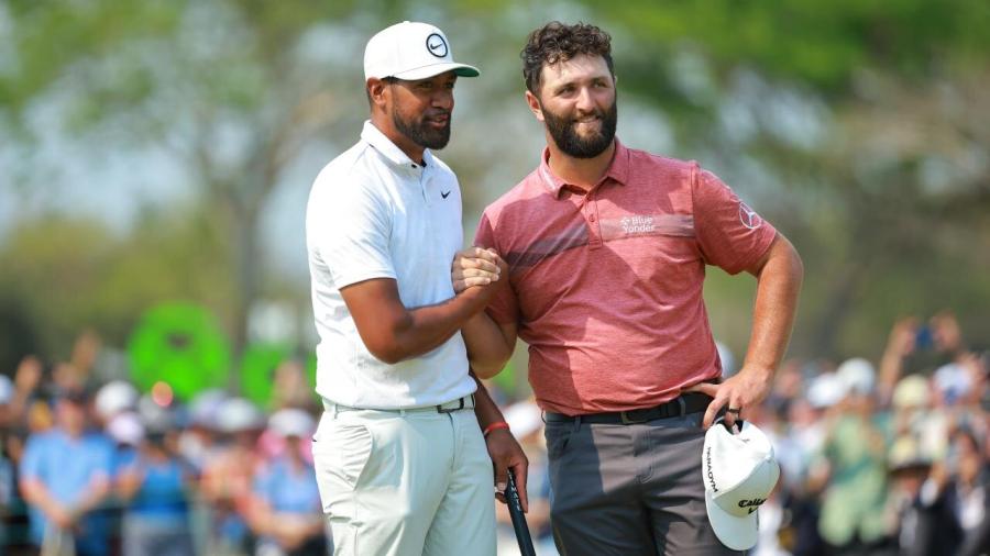 Rahm and Finau in Mexico.jpg