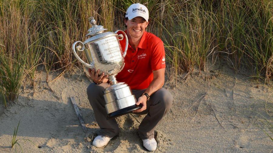 Rory McIlroy 2012 USPGA trophy.jpg