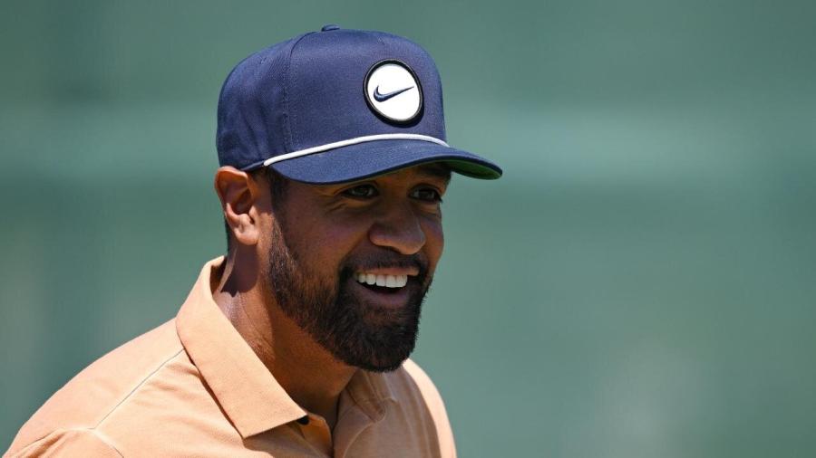 Tony Finau in Mexico.jpg