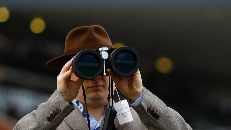 Binoculars massive 1280.jpg