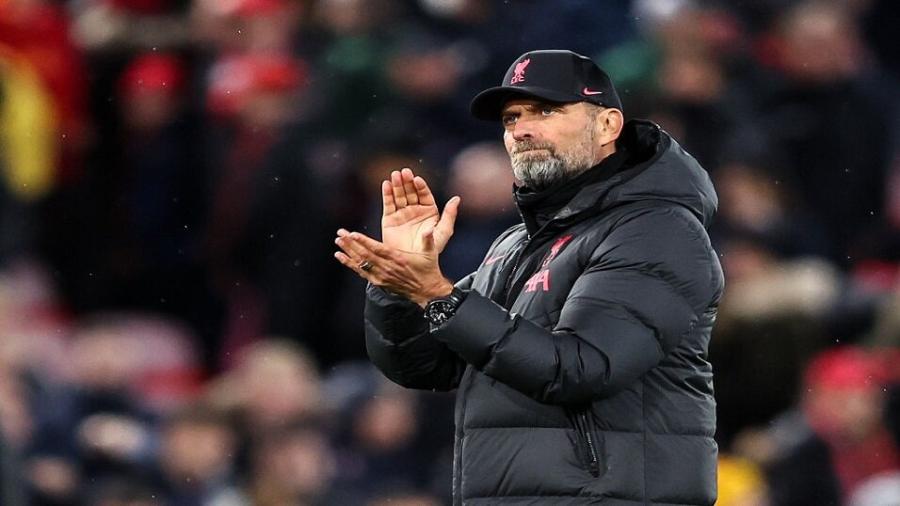 Jurgen Klopp applauds.jpg