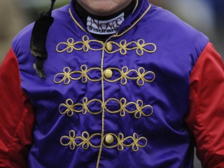 Will the Queen's colours be carried to victory in the Sagaro?
