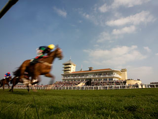 A £5,000 prize awaits the horse that crosses the line first in either of our races at Towcester