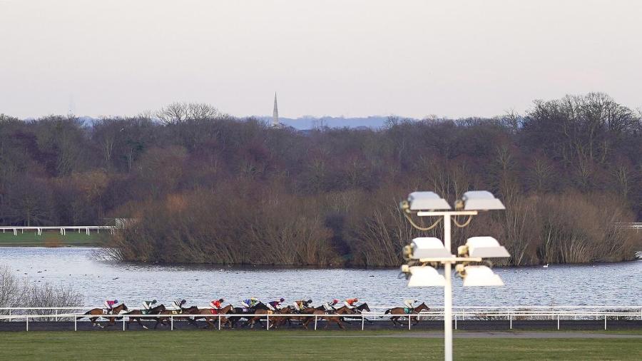 Betfair Kempton AW.jpg