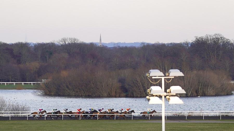 Betfair Kempton AW.jpg