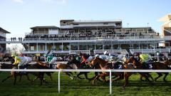 Horse racing at Aintree