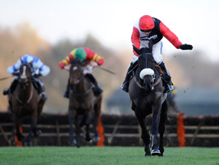 Big Buck's will be a short price as he goes for World Hurdle no.4 