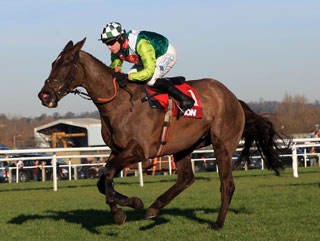 Denman comes home to win the AON in 2008 