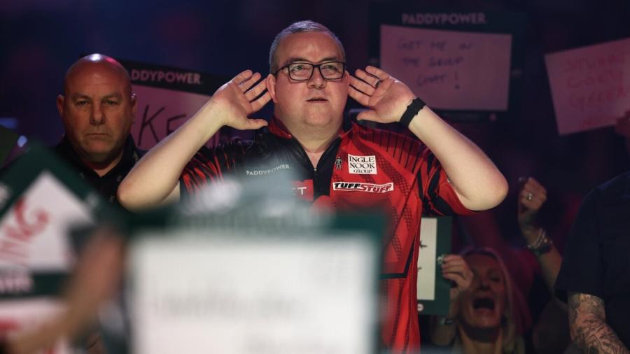 s bunting getty darts qf.jpg