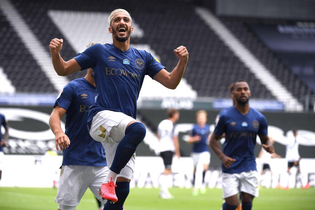 "The Bees" flyger vidare mot Premier League