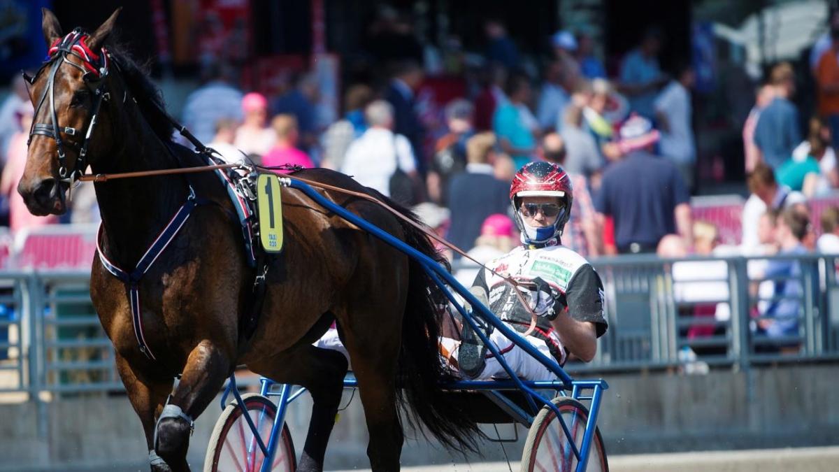 Finsk duo i centrum
