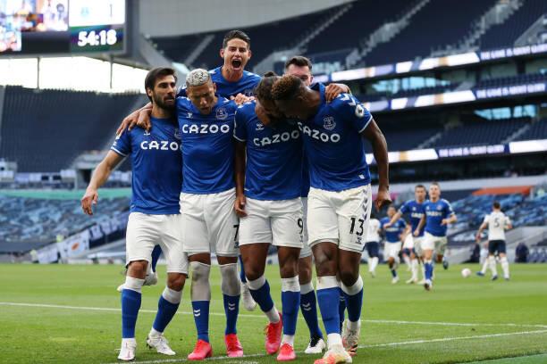 Everton i efterlängtad medvind