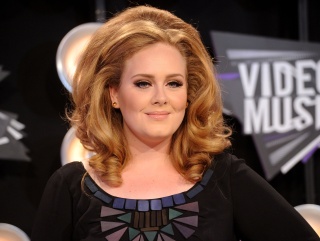 Adele looking rather lovely