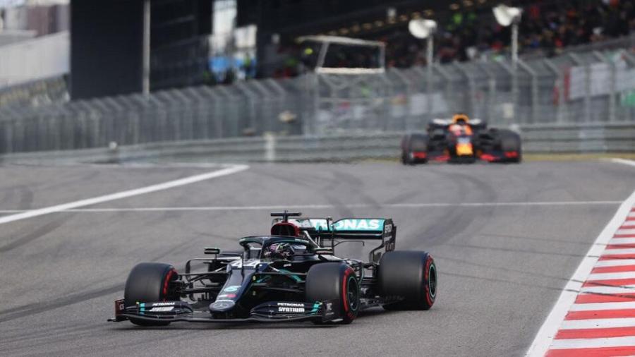 Lewis Hamilton in car.jpg
