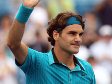 Roger Federer went some way to improving his head-to-head record against Andy Murray yesterday and should be too good for Novak Djokovic today.