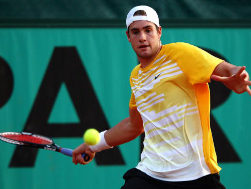 John Isner showed signs on the lawns of Wimbledon that he's gone some way to re-discovering his form 