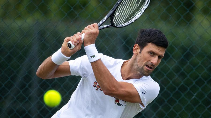 Novak Djokovic practice forehand 1280.jpg