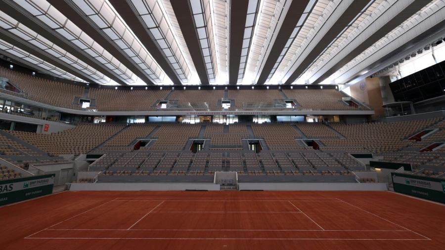 ROLAND GARROS ROOF 2023.jpg