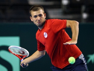 Team GB's Dan Evans can upset the odds and beat Olivier Rochus